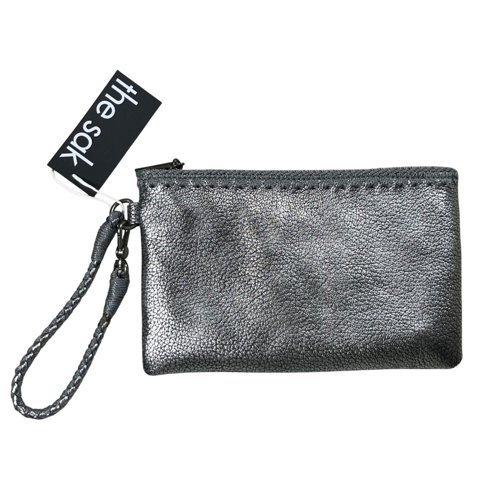 New The Sak Vita Wristlet Women OS Silver Metallic Pebbled Leather Crochet NWT